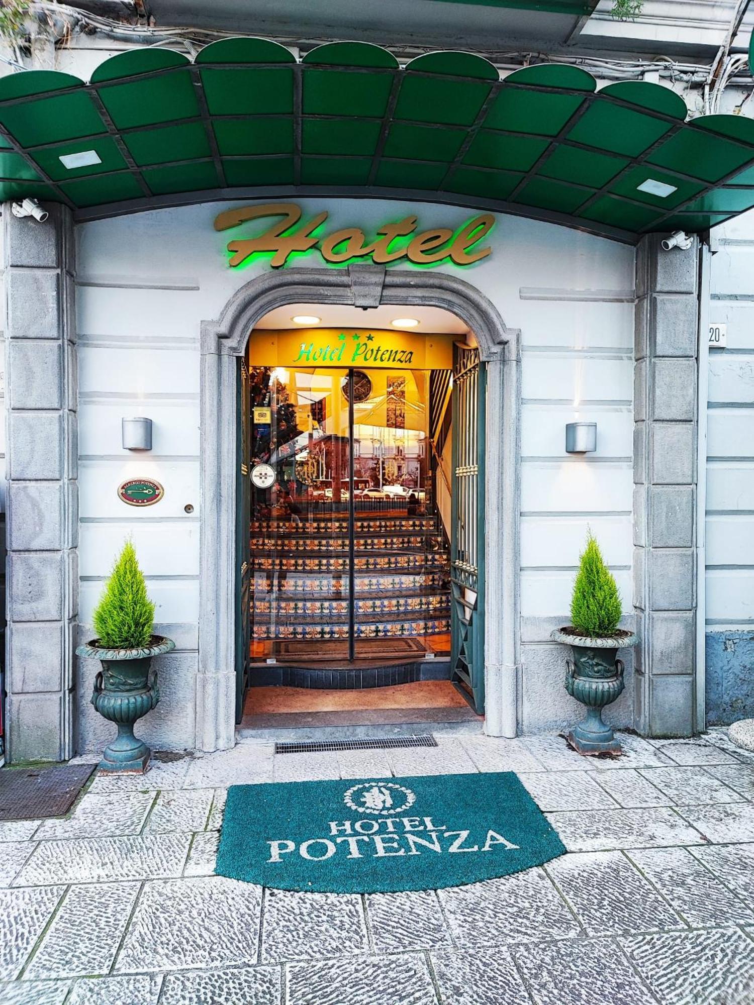 Hotel Potenza Naples Exterior photo