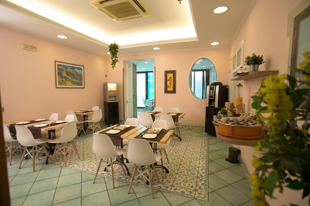 Hotel Potenza Naples Exterior photo